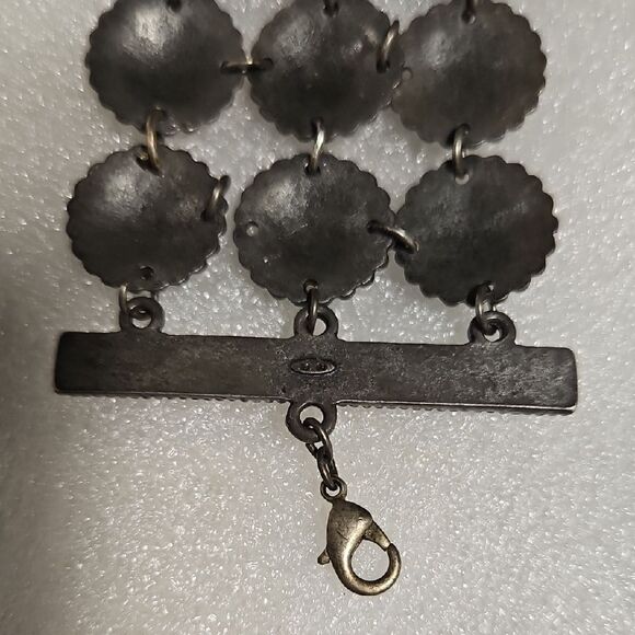 Avon Elegant Bracelet - Picture 4 of 5